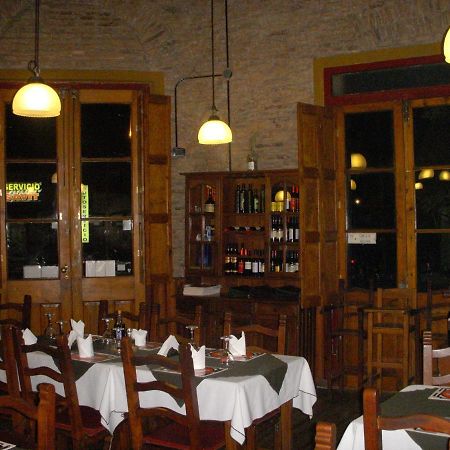 Hosteria Viejo Almacen Colón Eksteriør billede